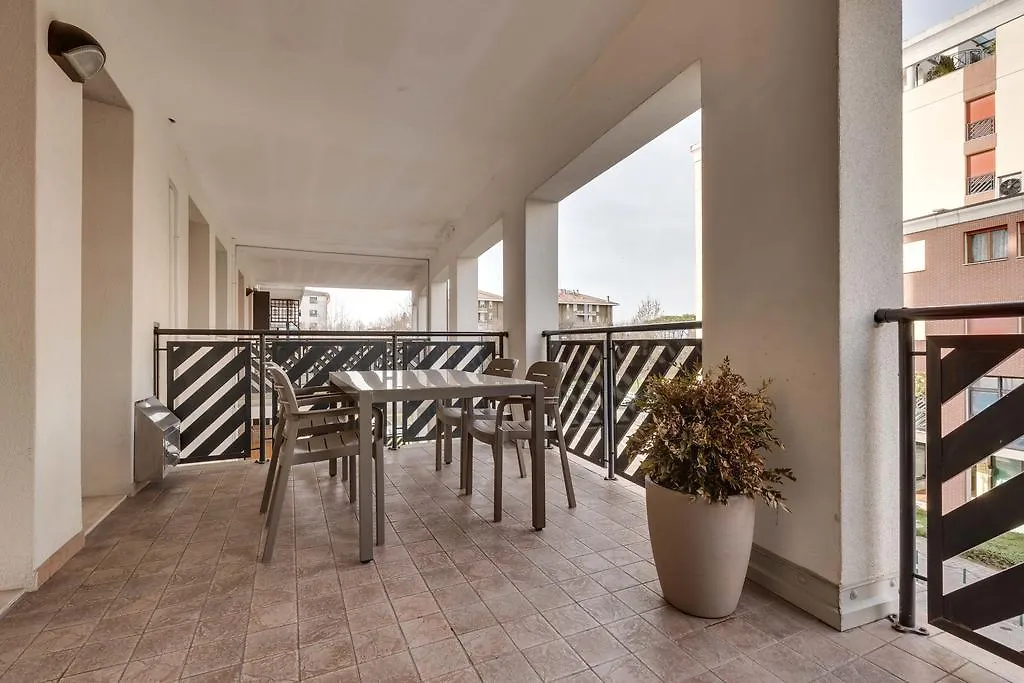 Quartiere Padova 2000 Apartment